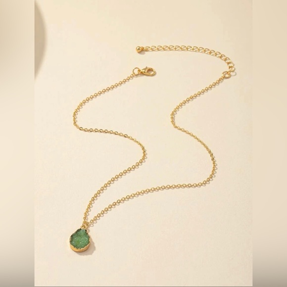 Geometric Pendant Necklace - Picture 3 of 5